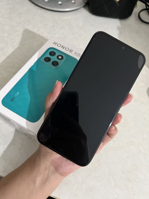 Продам телефон Honor x8c