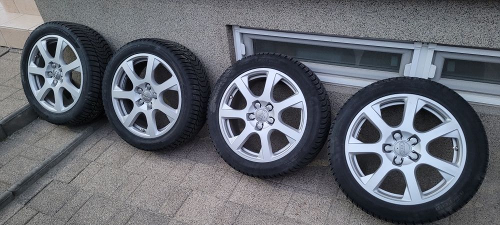 Roti originale Audi A4 B7 pe 17 cu anvelope f.bune