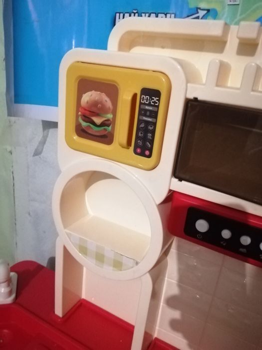 Детская кухня для игры