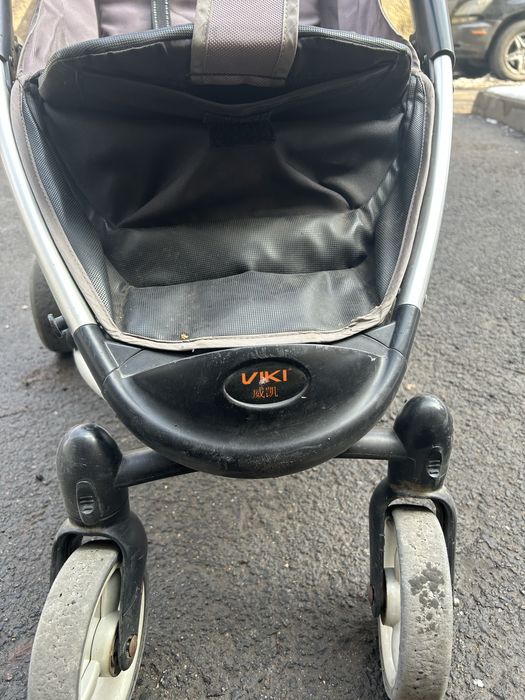 Детская коляска VIKI в нормальном состоянии