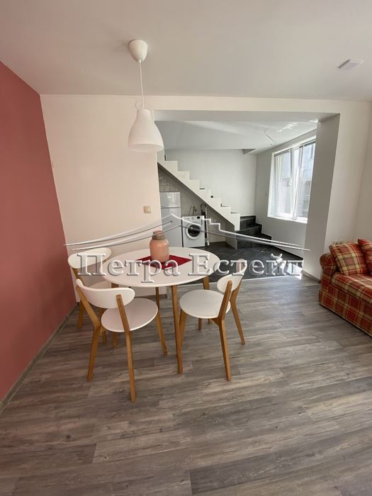 Дава се под наем Мезонет в Варна, Гръцка махала - 75 кв.м за 548.25 € - Снимка #1