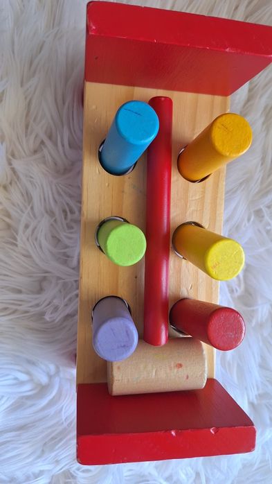 Banc de lucru cu ciocănel din lemn Woodlets – Jucărie Montessori