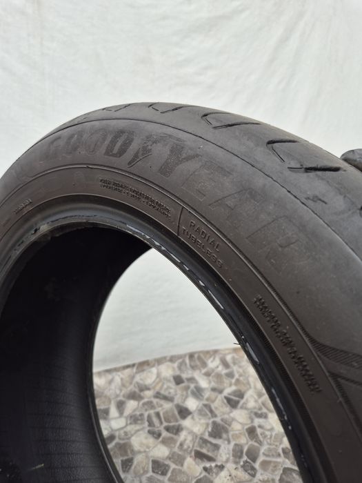2бр 215 55 17 Goodyear летни - 21г
