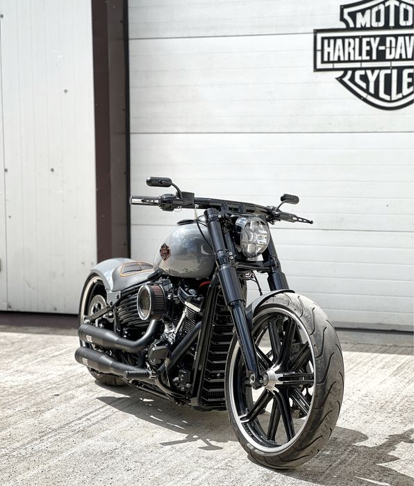 Harley Davidson Breakout 114