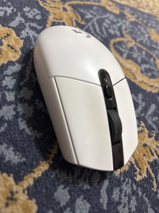 Мышка Logitech g305