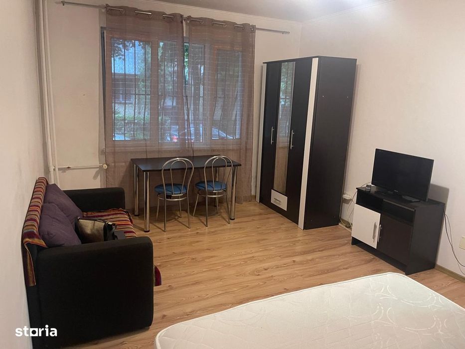 Direct proprietar, garsoniera de inchiriat, 5 minute Piata sudului