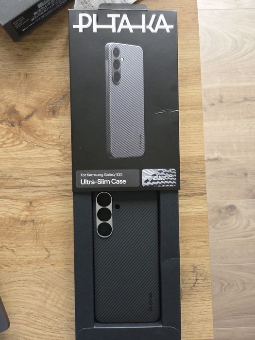 Husa Pitaka Samsung s25