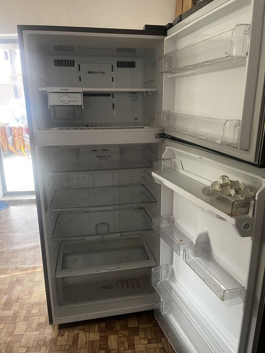 Продаю холодильник LG