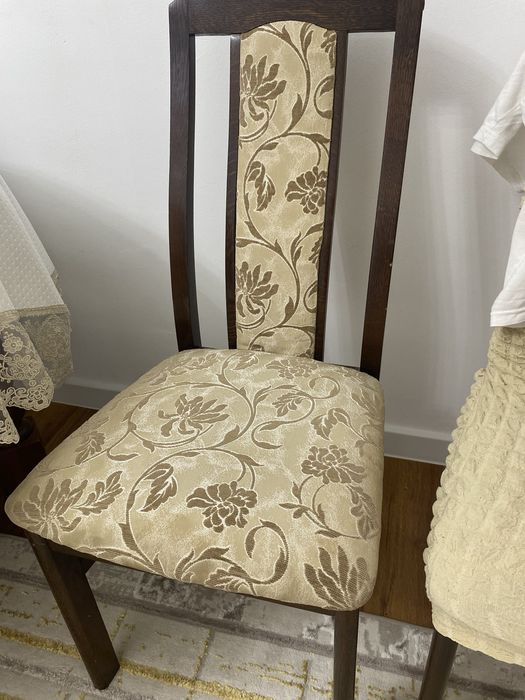 стол стулья мен бирге сатылады