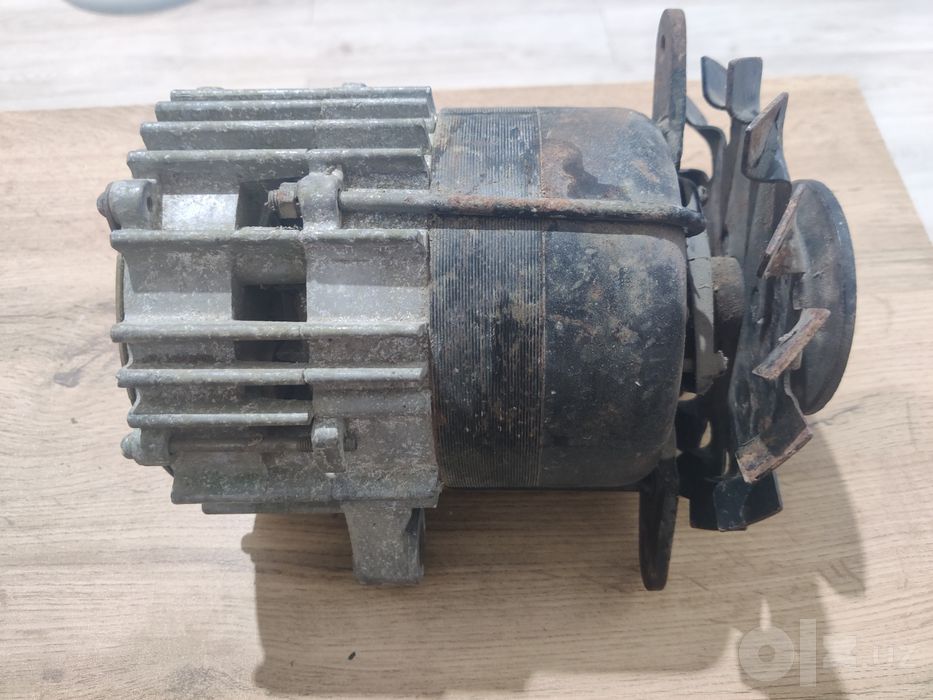 продается генератор 28V/1000W для Фур и Автобусов.