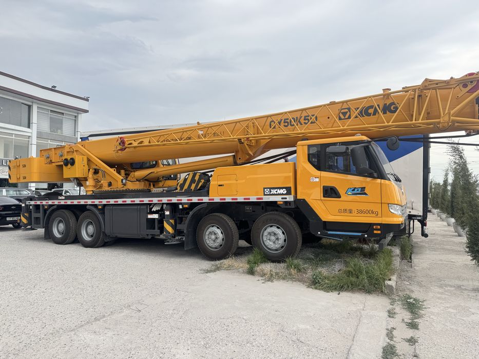 XCMG ва ЗООМЛИОН 50 tonnalik avtokran buyurtma asosida
