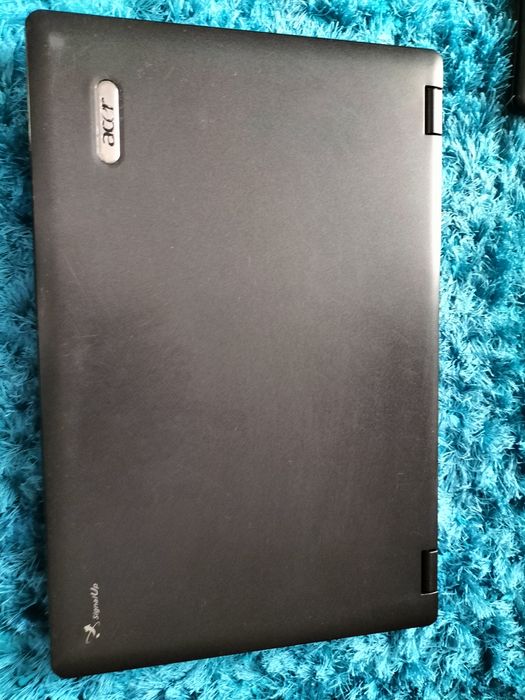 3 Laptop-uri uzate  dezmembrari