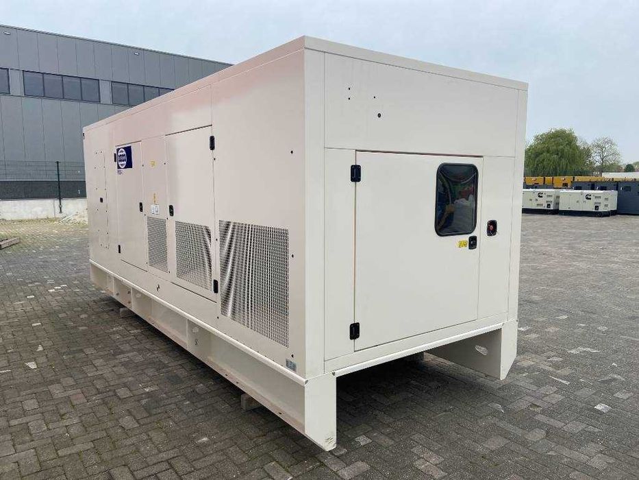 Generator Perkins nou 400 kVA 500 kVA 600 kVA 800 kVA 1000 kVA industrial fabrica spital data center santier mare uz continuu oferta