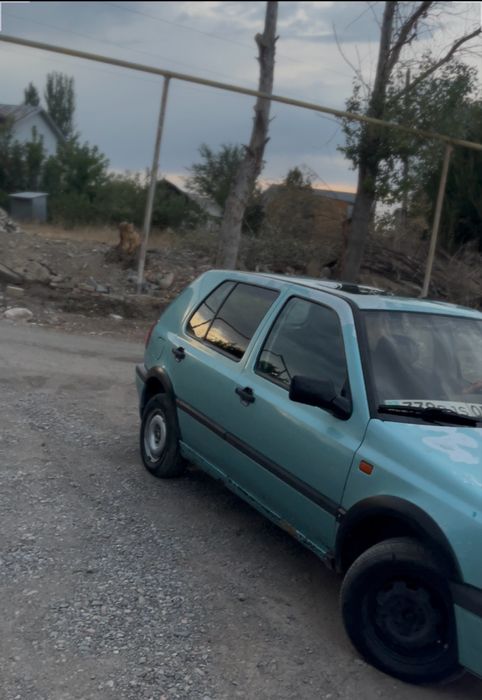 Продам авто в среднем состоянии