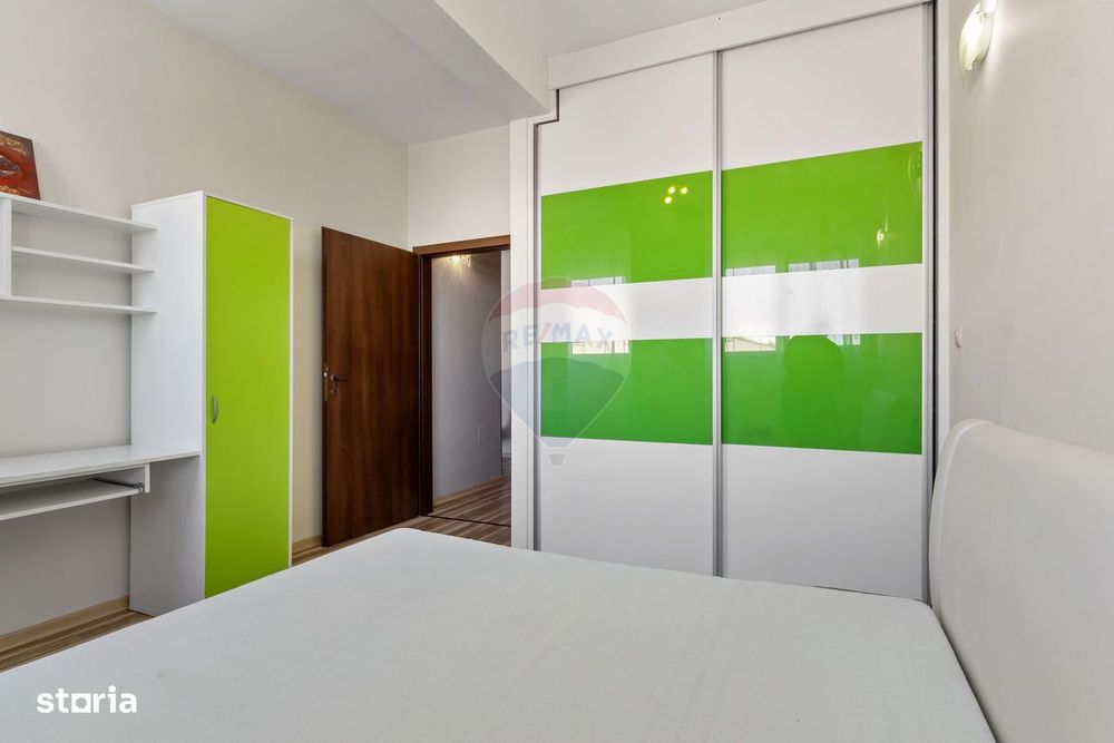 Apartament cu 3 camere de închiriat în zona UTA