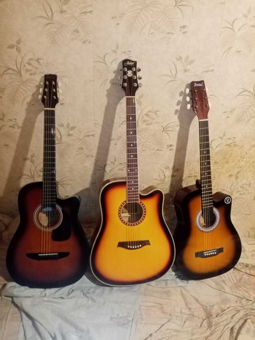 Гитары разные после отстройки yamaha струны комплектующие