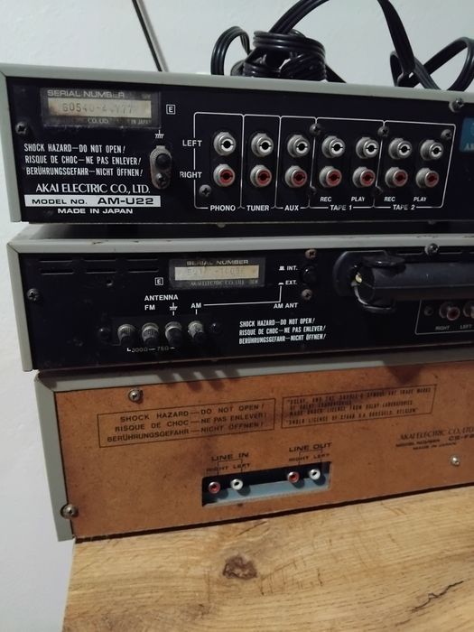 Linie Akai Vintage