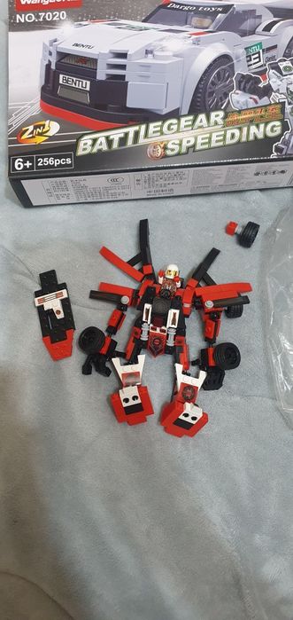 Конструктор 2 в 1 battle gear speeding 256 части