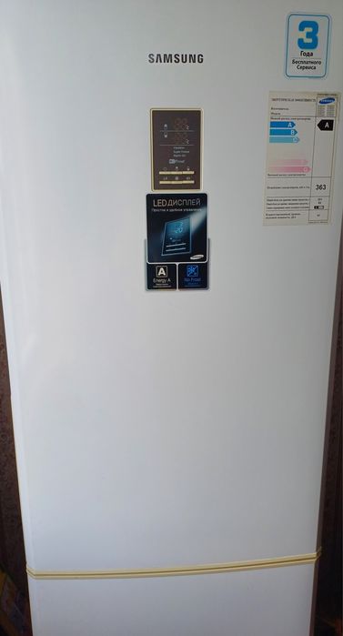 Продам холодильник SAMSUNG  NO FROST