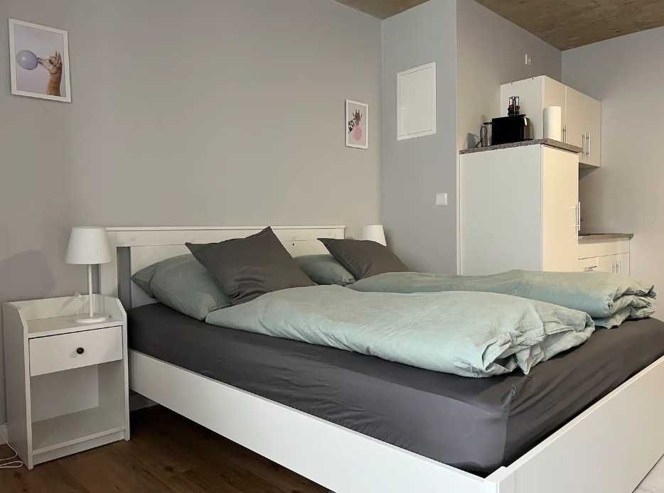 Дава се под наем Едностаен апартамент в Пловдив, Христо Смирненски - 50 кв.м за 195 € - Снимка #1