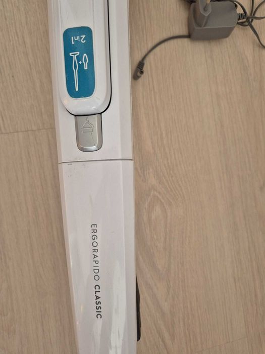 Aspirator Electrolux fara fir