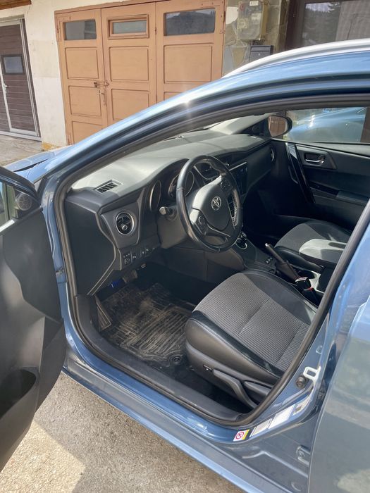 Toyota Auris Touring Hybrid 1.8 , 2017