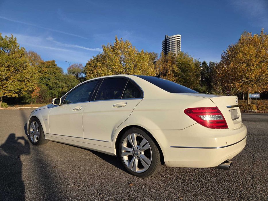 MERCEDES-BENZ C-Class 2012 — imagine 5