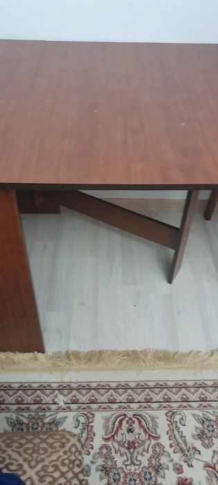 Стол стулья сатылады