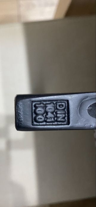 Молоток слесарный