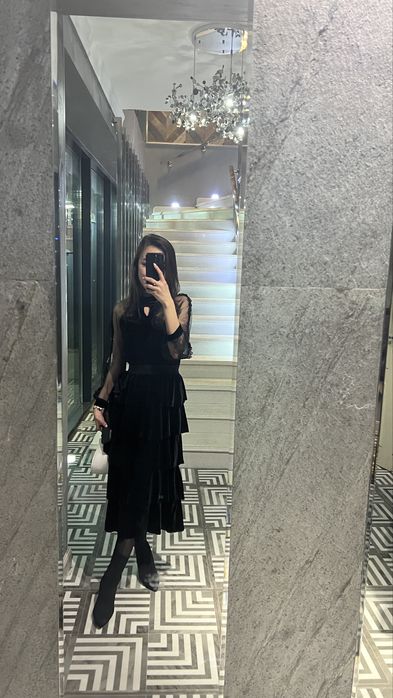 Продам платье 5000 тг