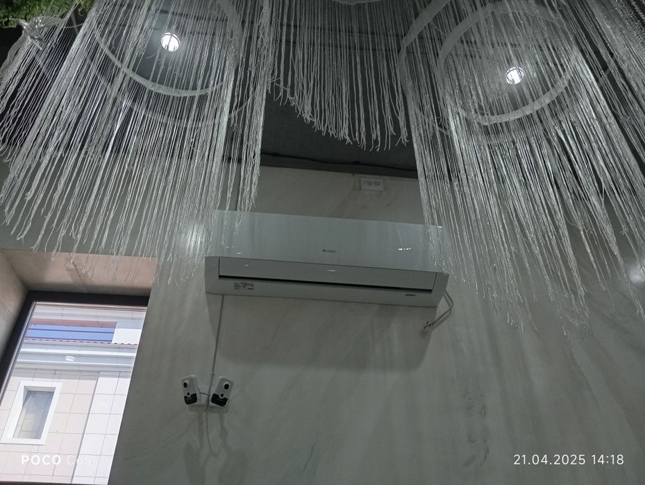 Установка кондиционеров.