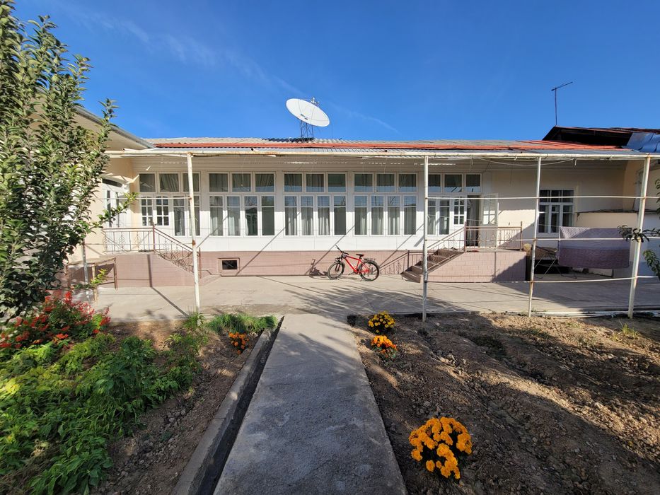 Продается дом 7 соток Uy sotiladi 7 sotik