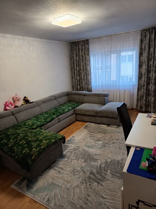 Vând Ap.3 camere in Oradea.