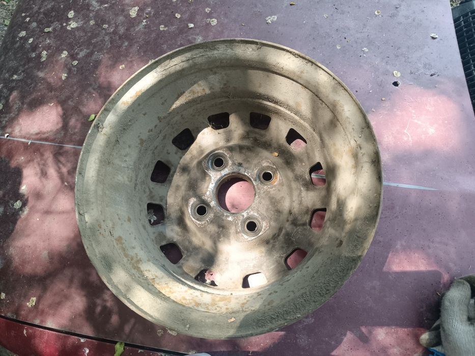 Диск железный R13