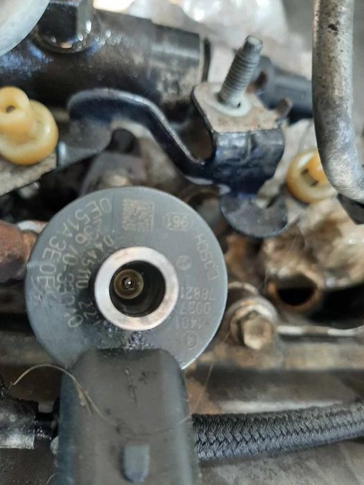 injector 1.4 d-4d  1nd-tv toyota auris yaris euro 4  0445110227