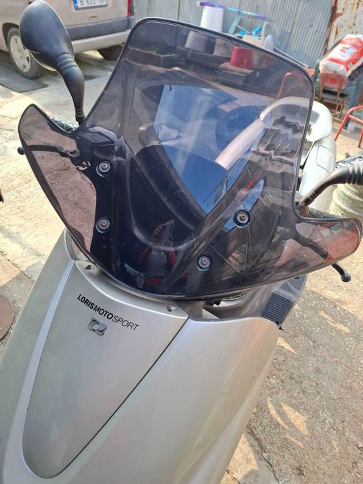 Слуда за Yamaha madjesty