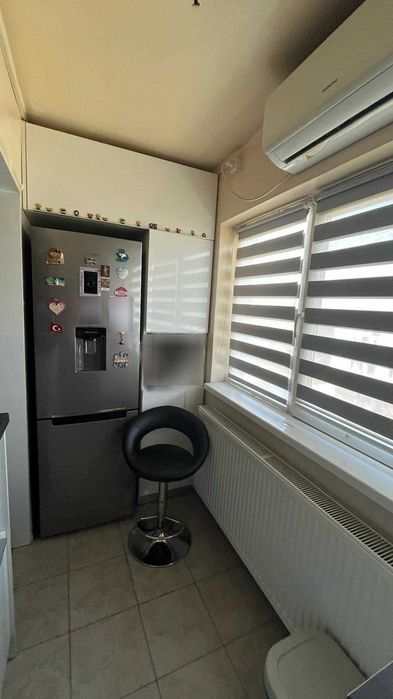 [DE VÂNZARE] 2 Camere cochete (39 mp) – Inel 2, complet mobilat pe comandă, bloc izolat cu pod – 63.000 €