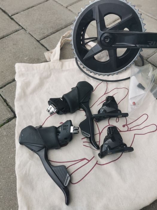Manete axs,etrieri,pedalier sram Rival