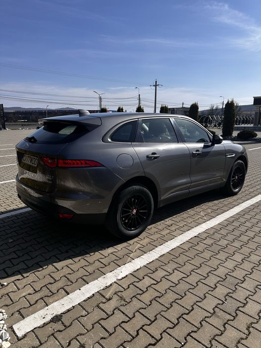 Se vinde Jaguar F-Pace