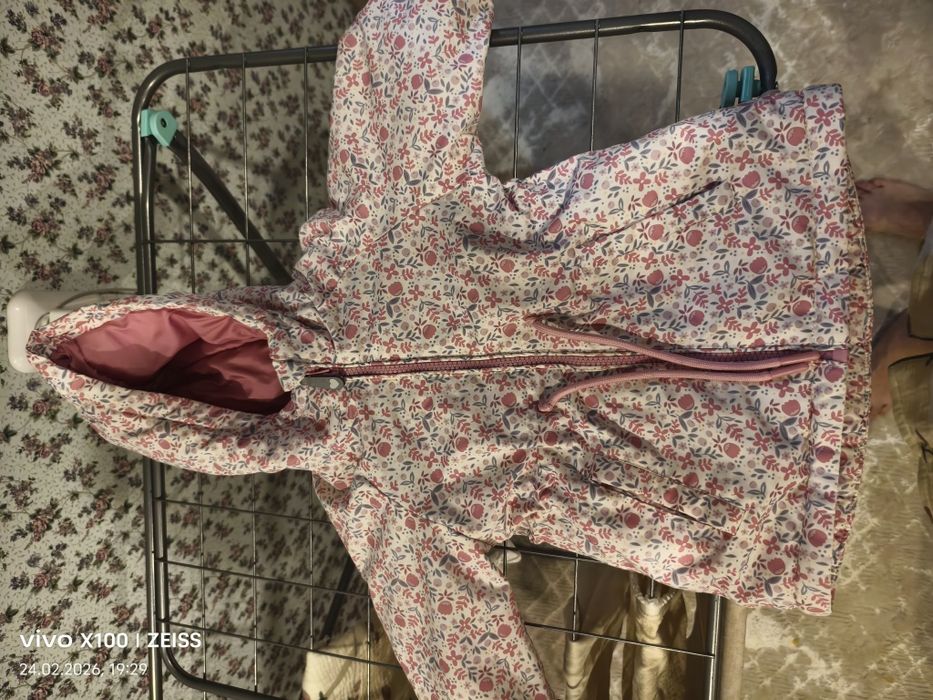 Куртка весенняя для девочки