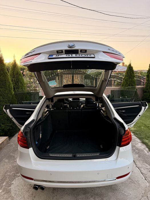 BMW Seria  3 GT X-Drive LUXURY
