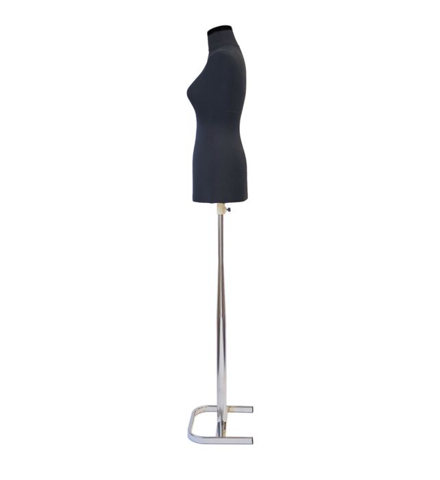 Inchiriez manechin dama