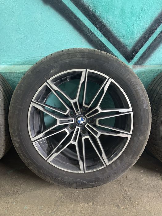 Продам диски с резиной R19