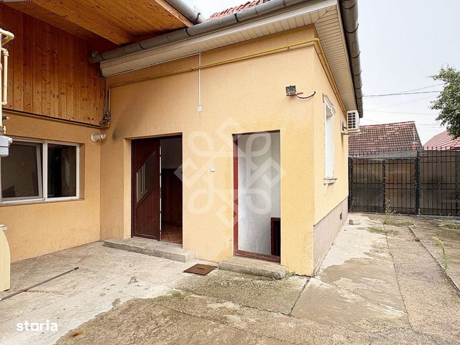 Casa si spatiu de productie in Iosia, teren 839 mp