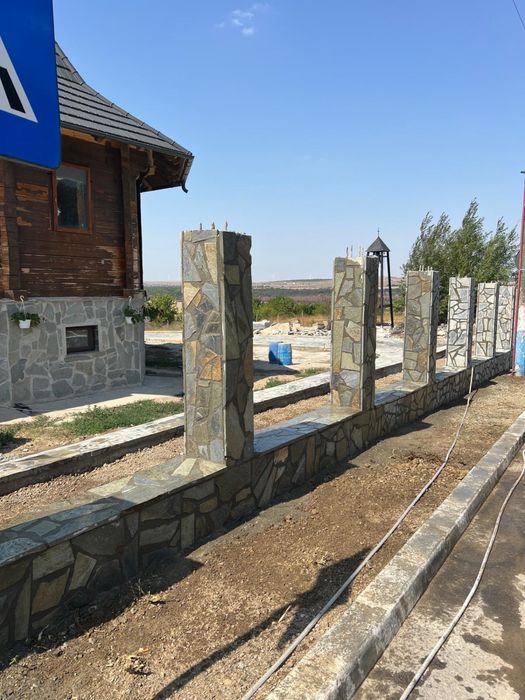 Facem gratare fuisoare placari cu piatra naturala in toata tara pt detali sunati