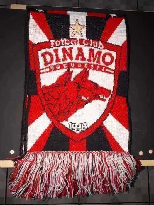 Dinamo Bucuresti fular de colectie pentru suporteri
