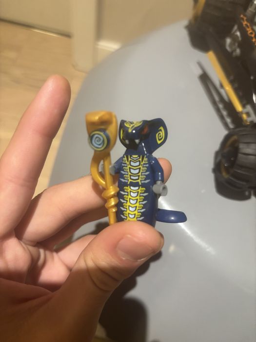 Lego Ninjago 9444 Cole’ s Tread Assault