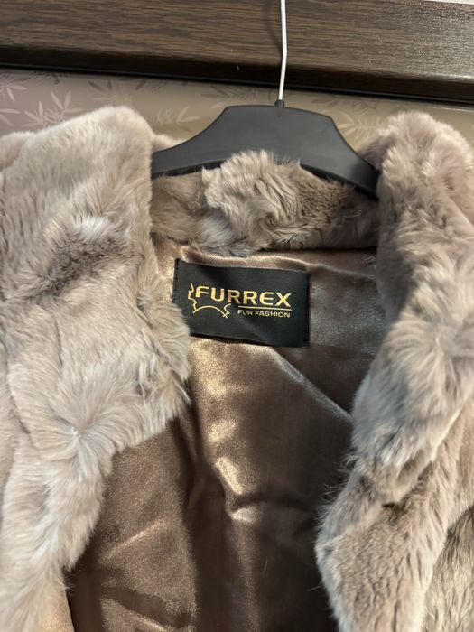 Haina de blana superba