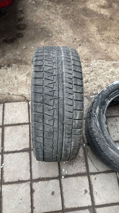 зимние шины в отличном состоянии