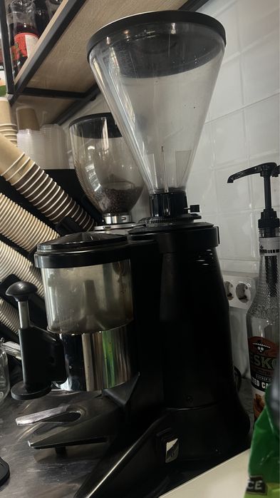 Продам кофемолку